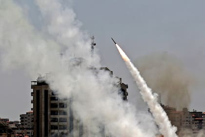 Los misiles disparados hasta ahora desde Gaza son relativamente toscos comparados con los que según los expertos podrían tener escondidos