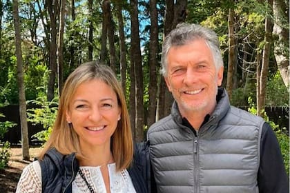 Mauricio Macri viajó a Villa La Angostura, donde se reunió con la ministra porteña y barilochense Soledad Acuña.