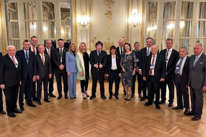 Milei y sus ministros, junto con algunos de los empresarios más poderosos del país