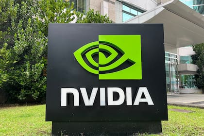 Nvidia se convirtió, el 18 de junio de 2024, en la empresa de mayor valor bursátil, superando a Microsoft y Apple: vale 3,3 billones de dólares