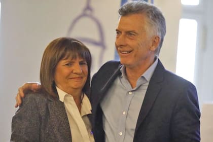 Patricia Bullrich y Mauricio Macri se disputan el control de Pro
