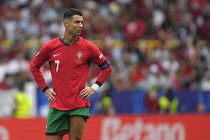Portugal, con Cristiano Ronaldo a la cabeza, se mide con Eslovenia, una de las sorpresas del torneo