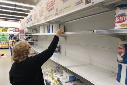 Recorrido por supermercados por faltante de productos precios cuidados