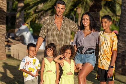 Ronaldo ya estaría pensando en su retiro del fútbol y parecería que esta propiedad sería la elegida para vivir junto a Georgina Rodríguez y sus cinco hijos.
