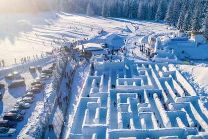 Snowlandia, el laberinto de hielo más grande del mundo ubicado en Polonia
