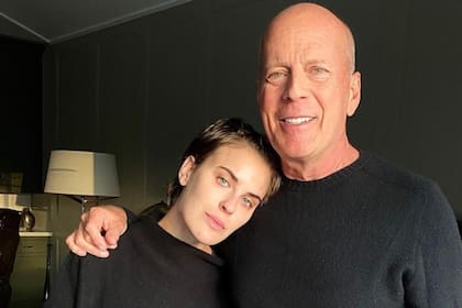 Tallulah, la hija de Bruce Willis se sinceró sobre cómo tomó el diagnóstico de demencia de su padre:  “No estoy orgullosa de cómo me porté con él y con mi familia”