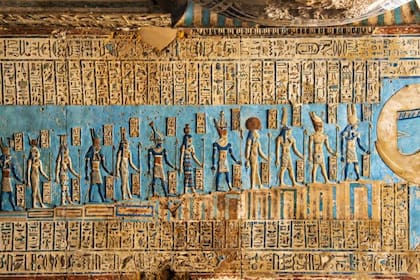Techo con motivos astronómicos del templo de Dandera, en Egipto
