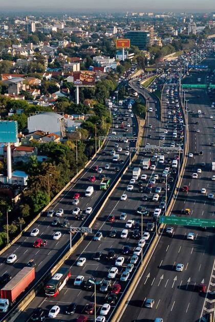 ¿El fin de la hora pico? Las congestiones en la Panamericana ya no son previsibles y estas son las razones
