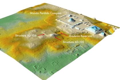 Un análisis lidar reciente reveló que un área que alguna vez se asumió como colinas naturales, en el centro, cerca del complejo del Mundo Perdido de Tikal, a la derecha, es en realidad una ciudadela en ruinas de 1.800 años de antigüedad