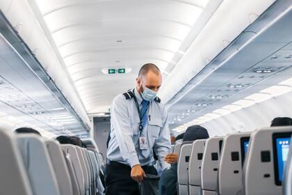 Un asistente de vuelo revela la razón por la que no ascendería a una persona de categoría