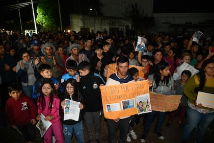 Vecinos marcha por Loan en 9 de julio, Corrientes
