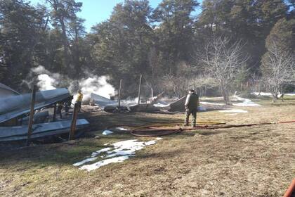 Villa Mascardi: el campamento Ruca Lauquen, incendiado hace un año