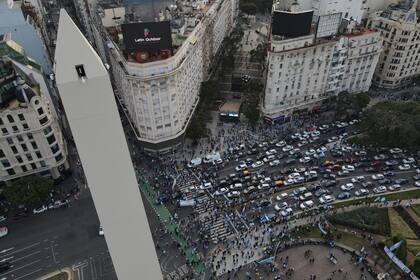 Vista desde un drone de la marcha #9j en el Obelisco de la ciudad de Buenos Aires.